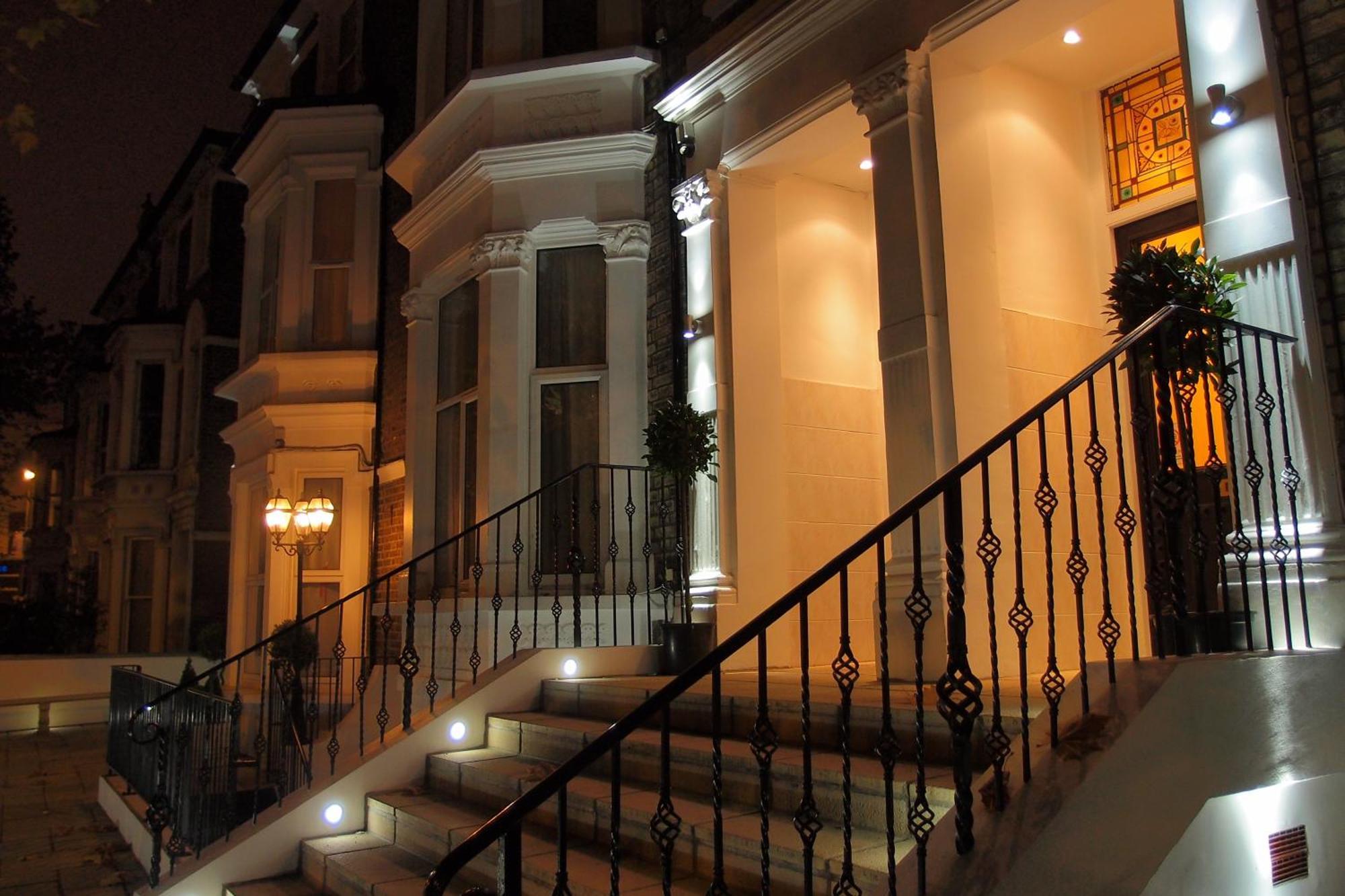 Hotel 65 Londra Exterior foto