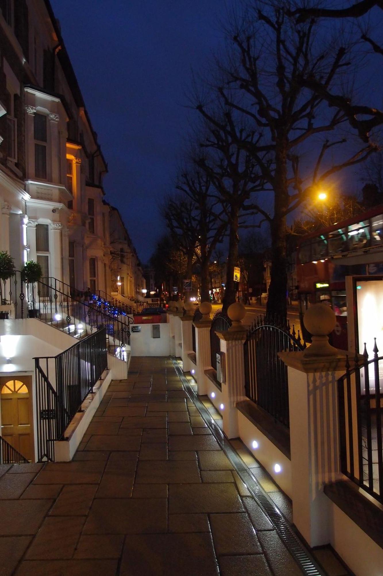 Hotel 65 Londra Exterior foto