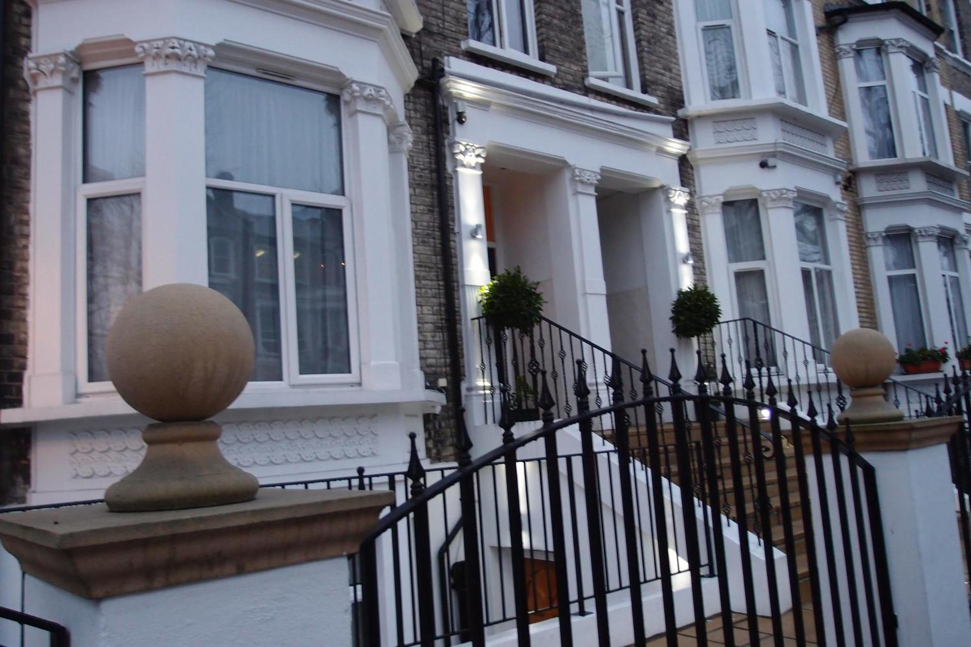Hotel 65 Londra Exterior foto